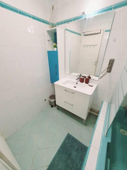 Appartement Avec 3 Chambres 80M2 Plein Sud Marignane Extérieur photo